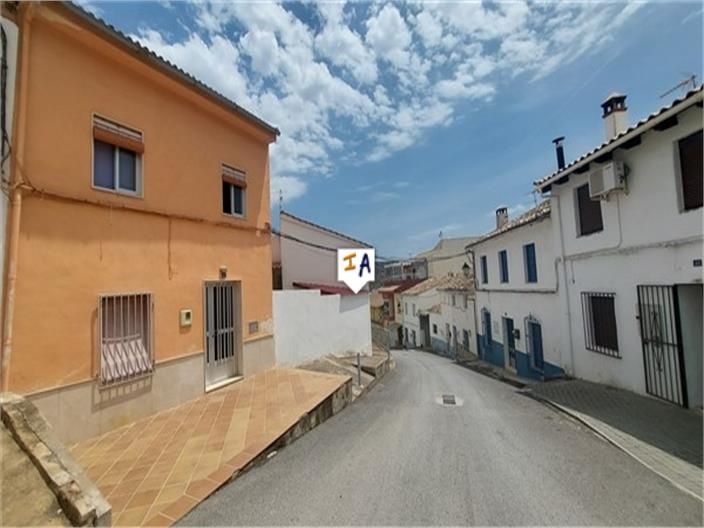 Exterior view of Single-family semi-detached for sale in Castillo de Locubín  with Storage room