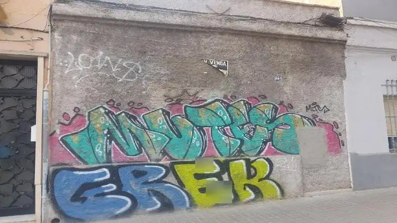 Wohnbaugrundstück zum Verkauf in Avinguda de Barberà 354, imagen 2