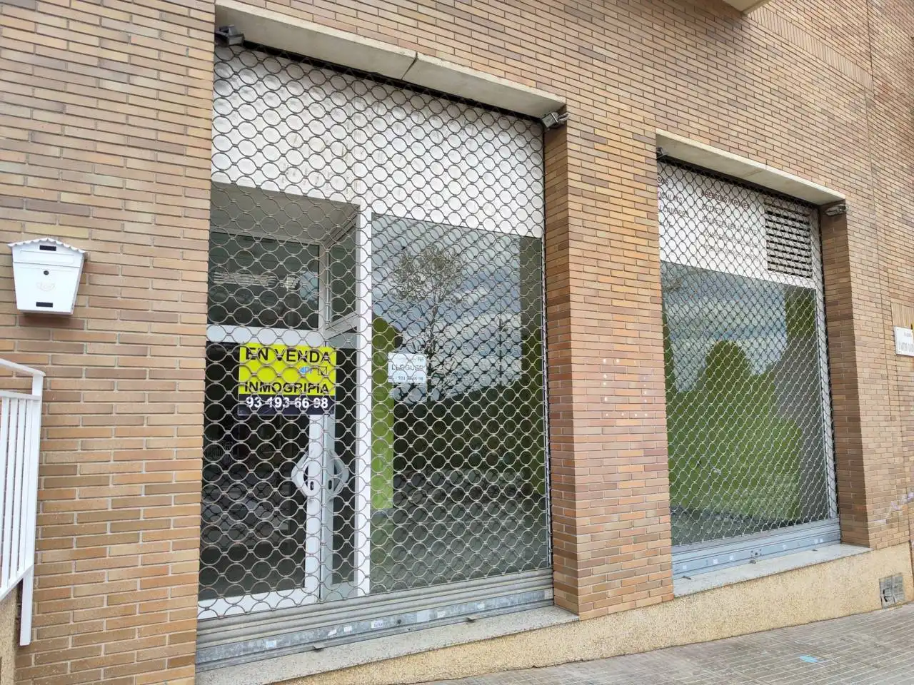 Business premises for sale in Avenida Gaudí