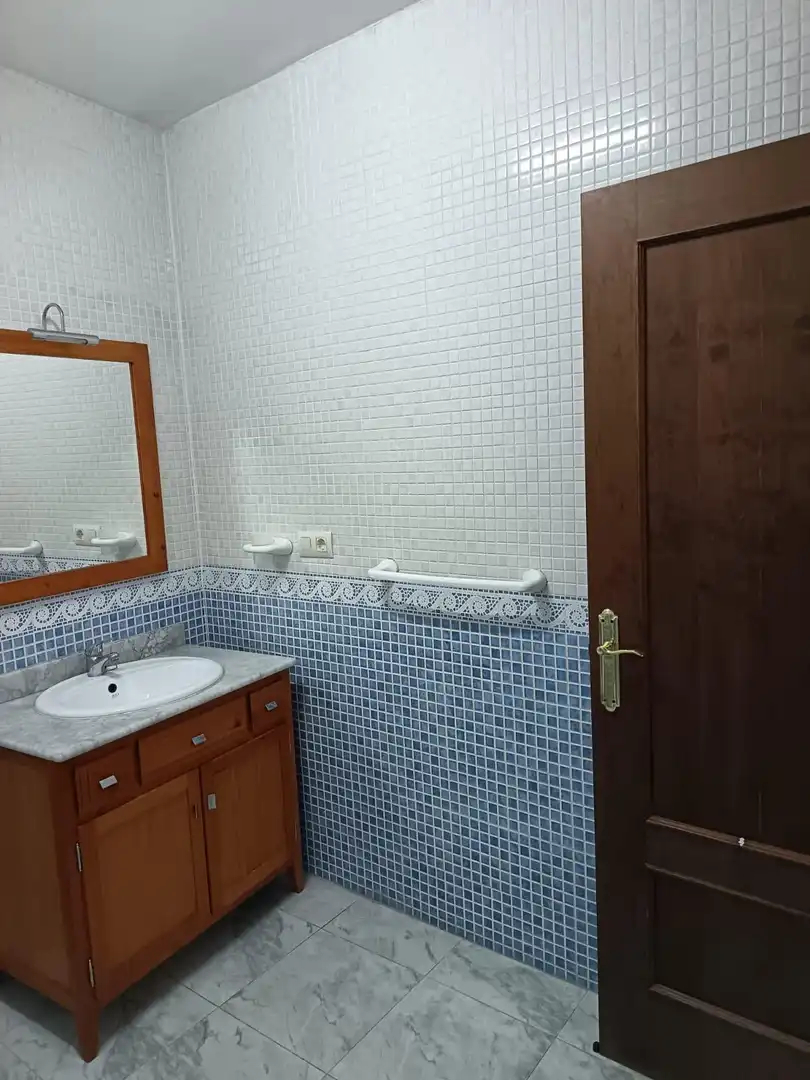 Planta baja en venta en Quero