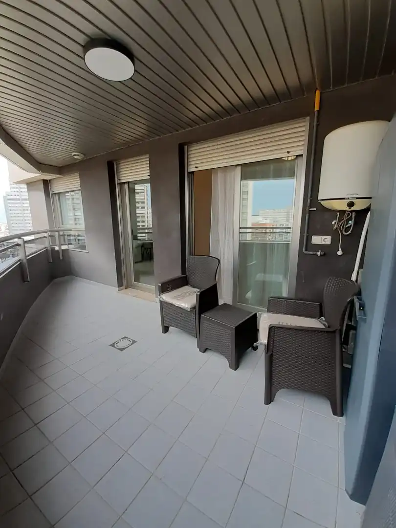 Terrassa de Apartament de lloguer en Valencia amb Aire condicionat, Calefacció i Terrassa