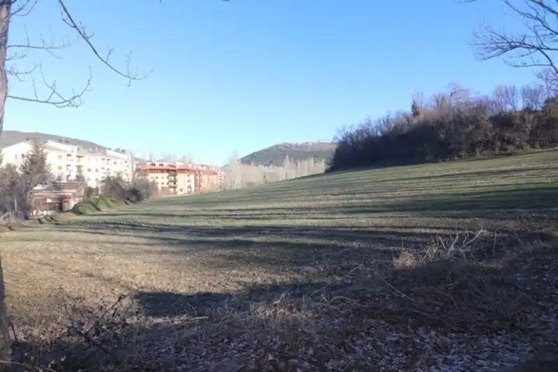 Terreni e lotti in vendita a Casco Urbano, imagen 2