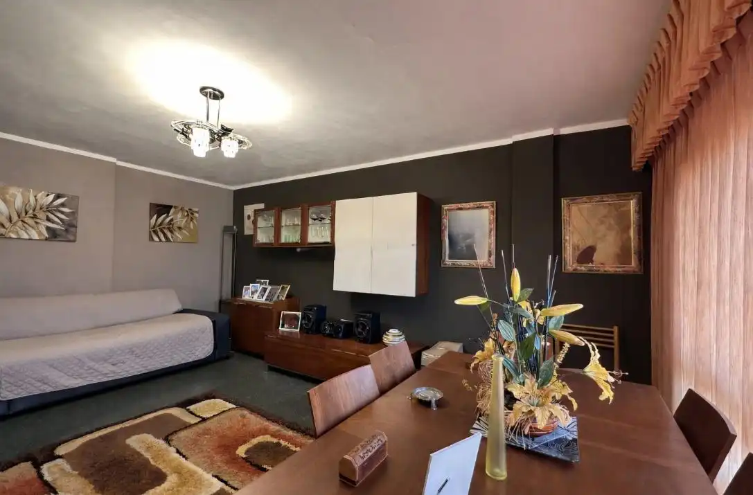 Sala d'estar de Pis en venda en Ontinyent amb Aire condicionat, Traster i Balcó