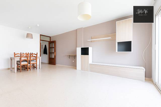 Piso en Venta en Calle Francisco de Sarriá en La Unión - Cruz de Humilladero - Los Tilos