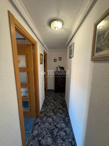 Piso en Venta en Palomeras Bajas