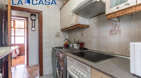 Foto 2 de Piso en venta en Calle San Basilio, Pradolongo,  Madrid Capital