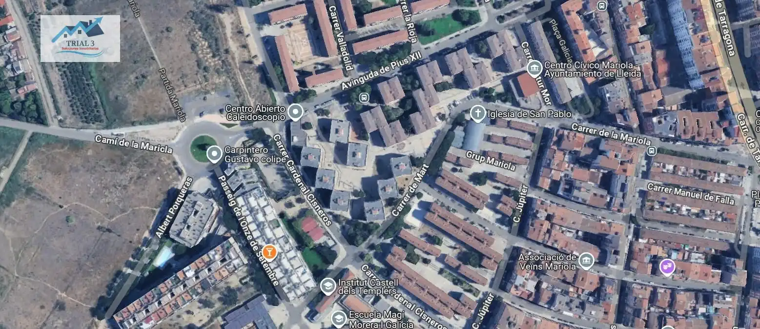 Pis amb terrassa en venda a Grupo GASPAR DE PORTOLA