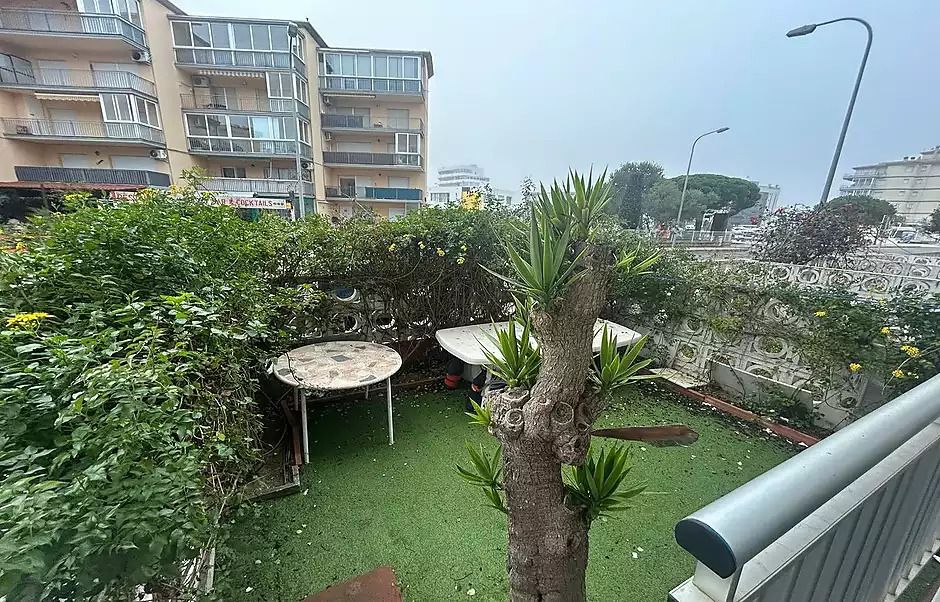 Terrace of Flat for sale in Roses  with Air Conditioner, Private garden and Furnished
