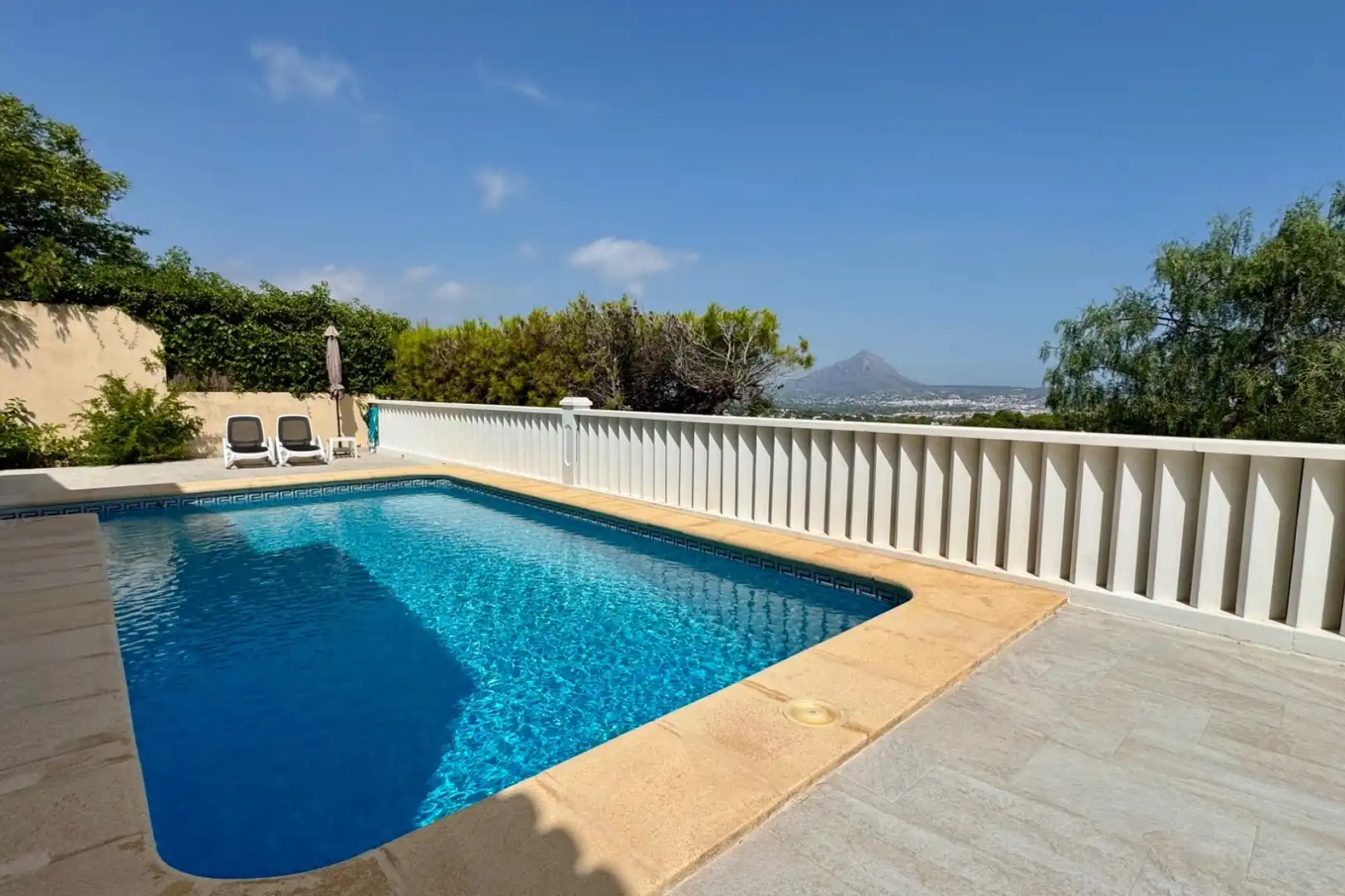 Piscina de Casa o xalet en venda en Jávea / Xàbia amb Aire condicionat, Calefacció i Jardí privat