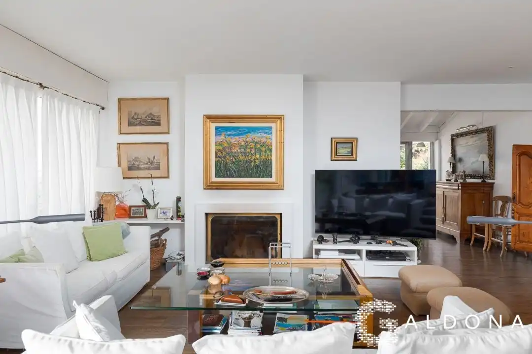Sala de estar de Casa o chalet en venta en Urrugne con Calefacción, Jardín privado y Terraza