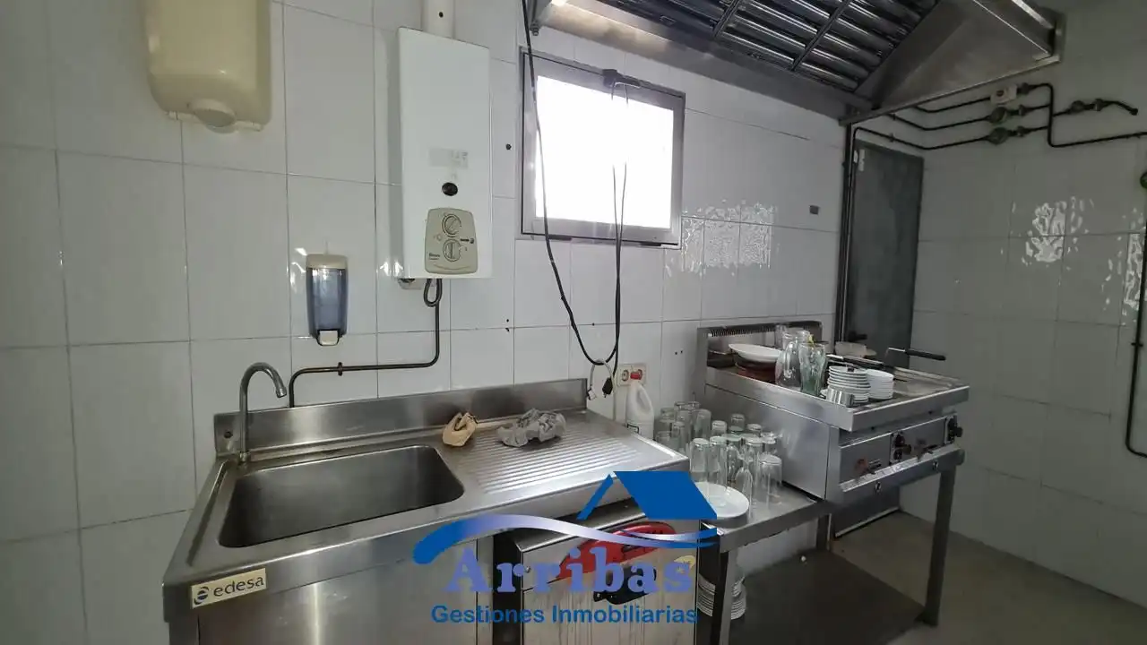 Cocina de Local en venta en Hormigos con Aire acondicionado y Calefacción