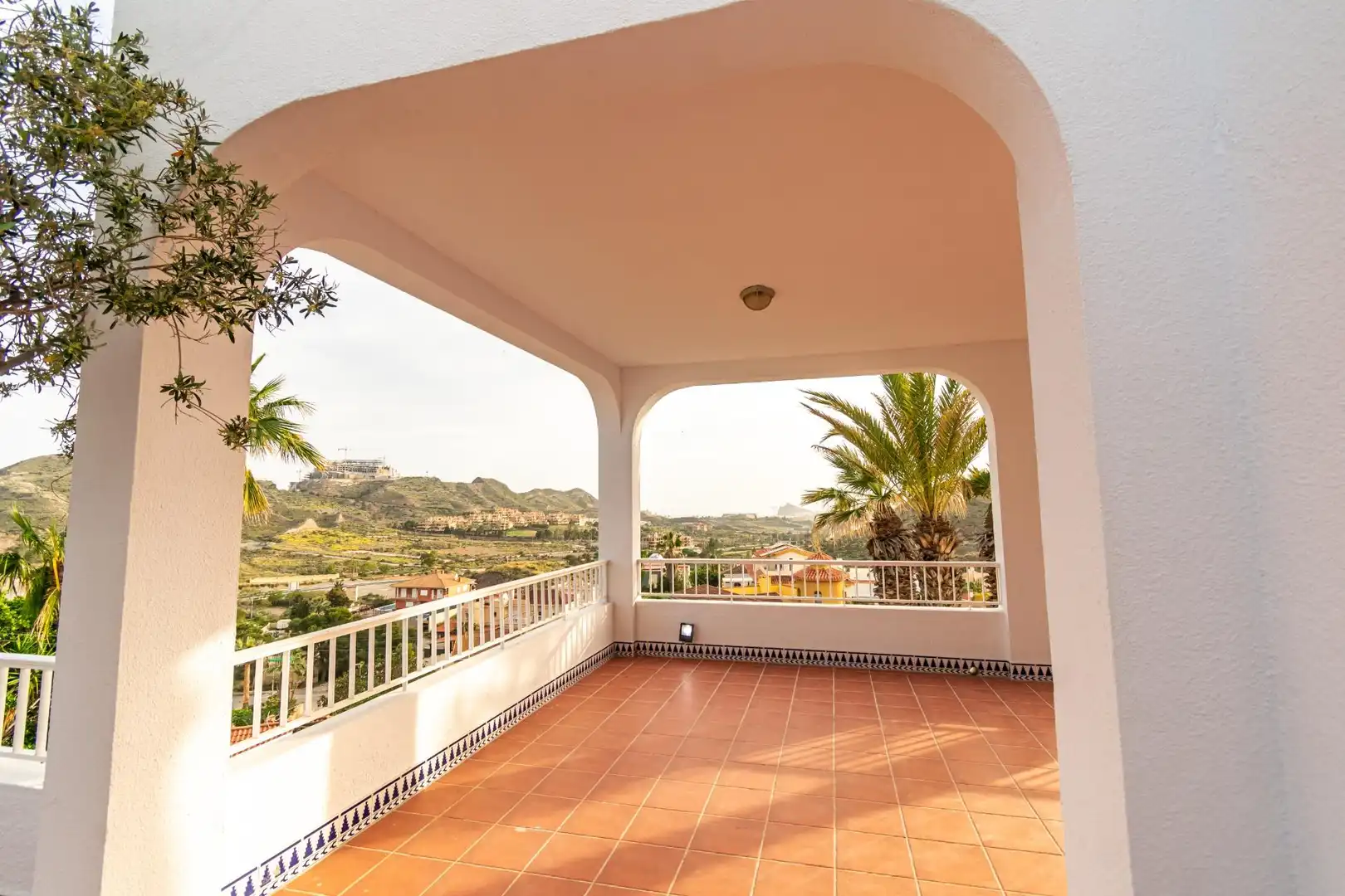 Terrassa de Casa o xalet en venda en Águilas amb Aire condicionat, Jardí privat i Terrassa