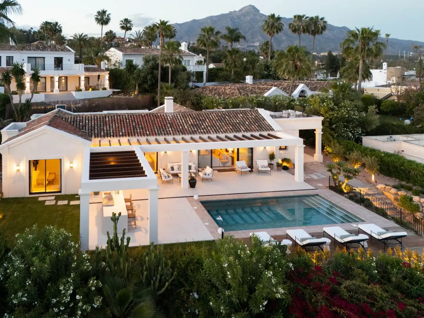 Villa mit Pool zum Verkauf in Nueva Andalucía, imagen 57