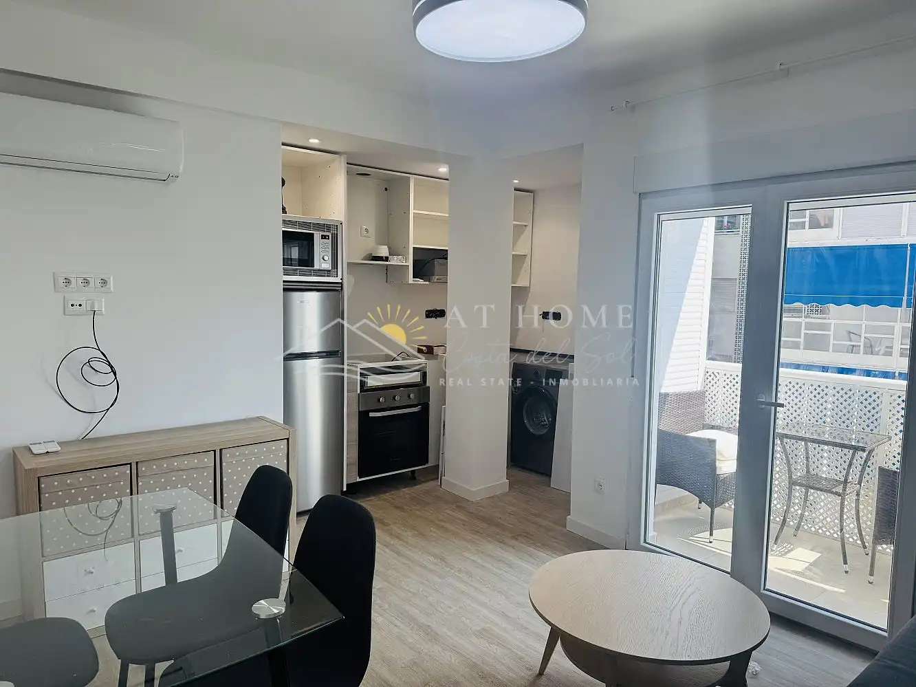 Terrassa de Apartament en venda en Nerja amb Terrassa, Piscina i Forn