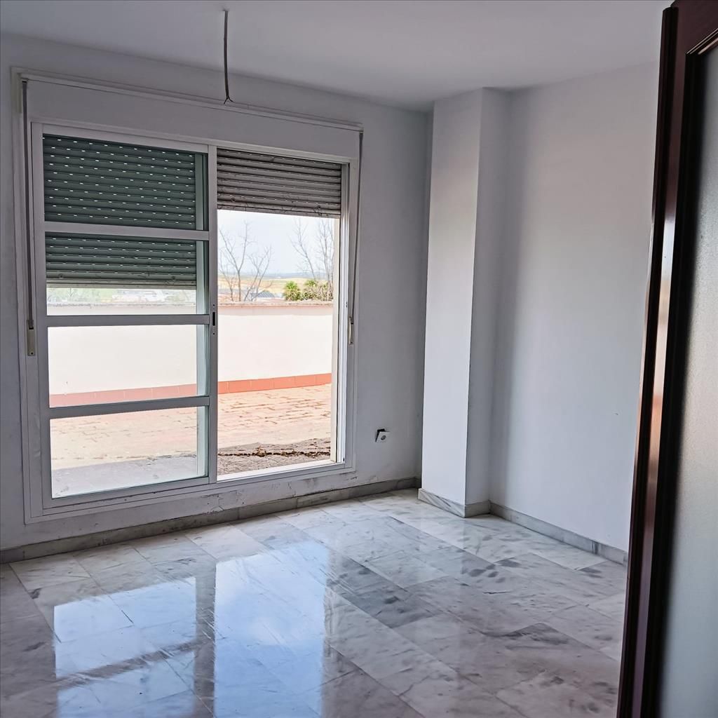 Bedroom of Flat for sale in Lebrija  with Terrace