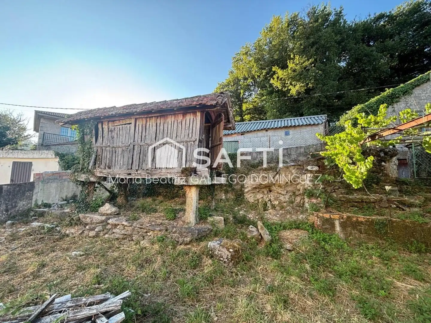 Country homes for sale in A Cañiza  