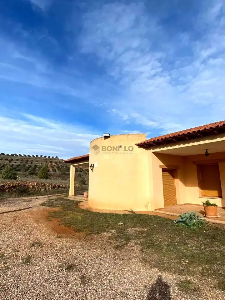Edifici en venda en Albentosa