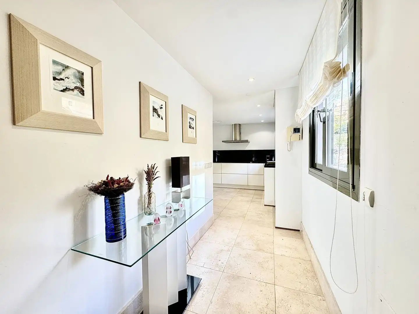 Flat for sale in Benahavís  with Air Conditioner, Terrace and Furnished