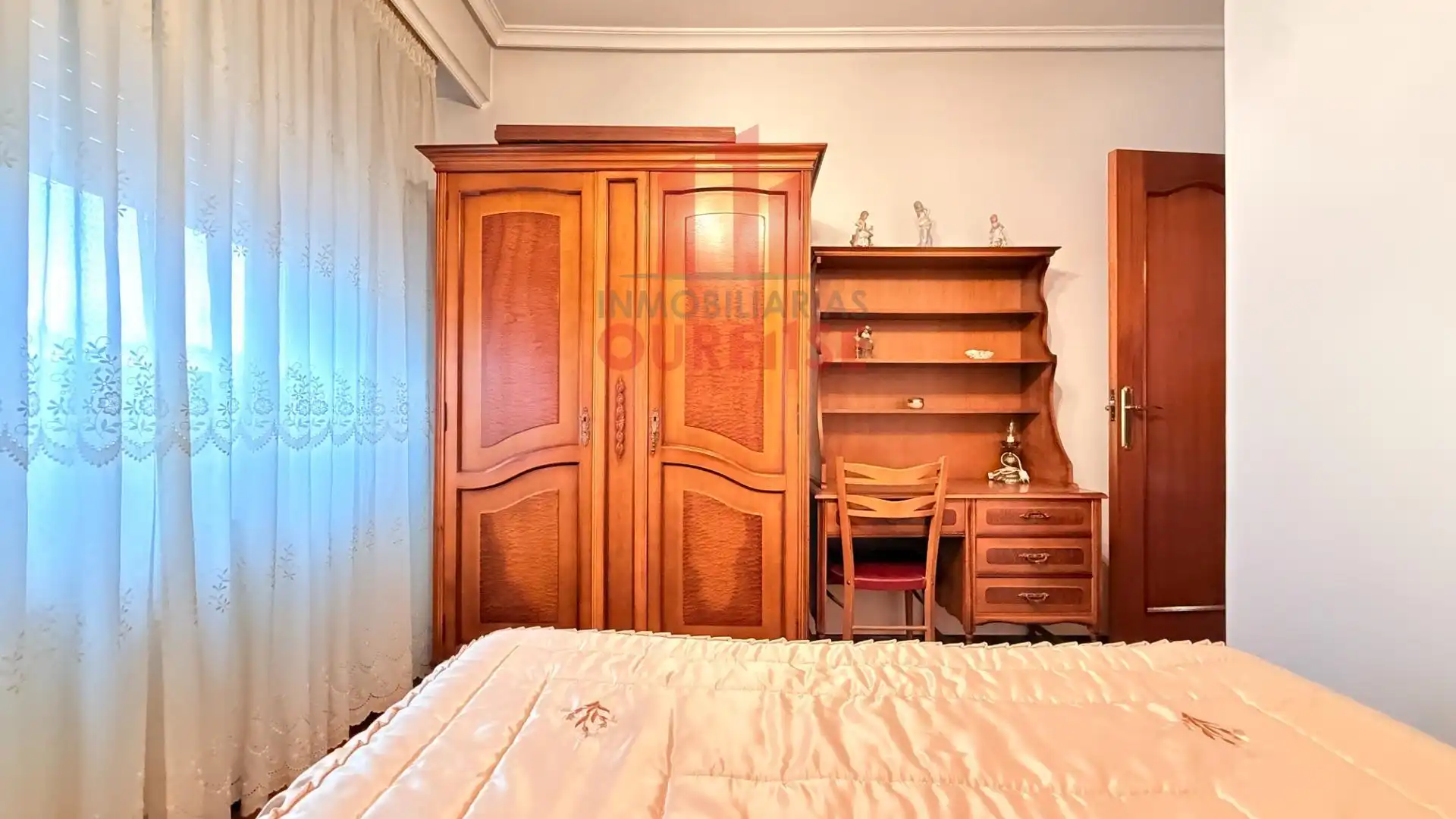 Bedroom of Flat for rent in Ourense Capital   with Furnished