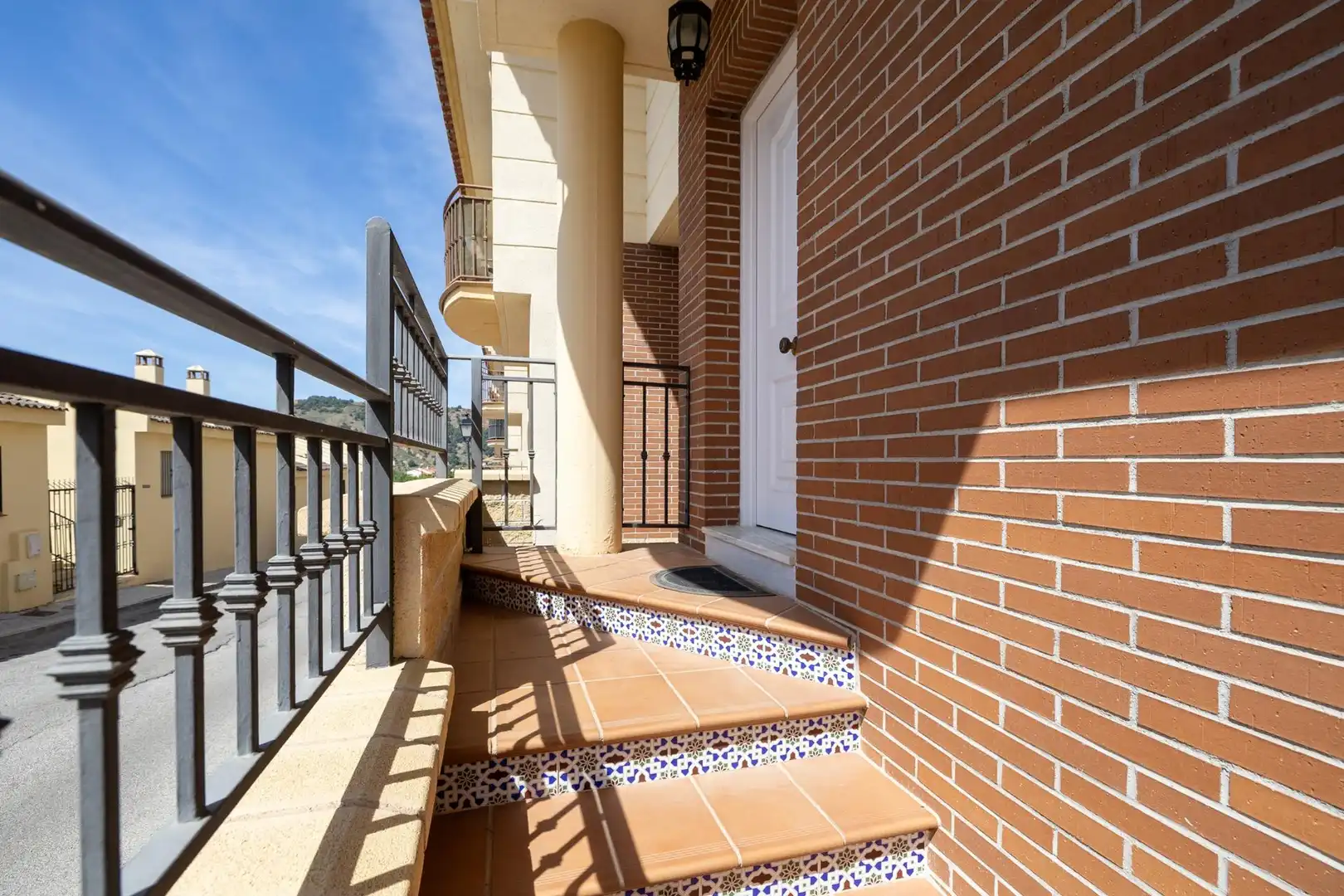 Doppelhaushälfte mit Terrasse zum Verkauf in Calle de María Pinet, imagen 7
