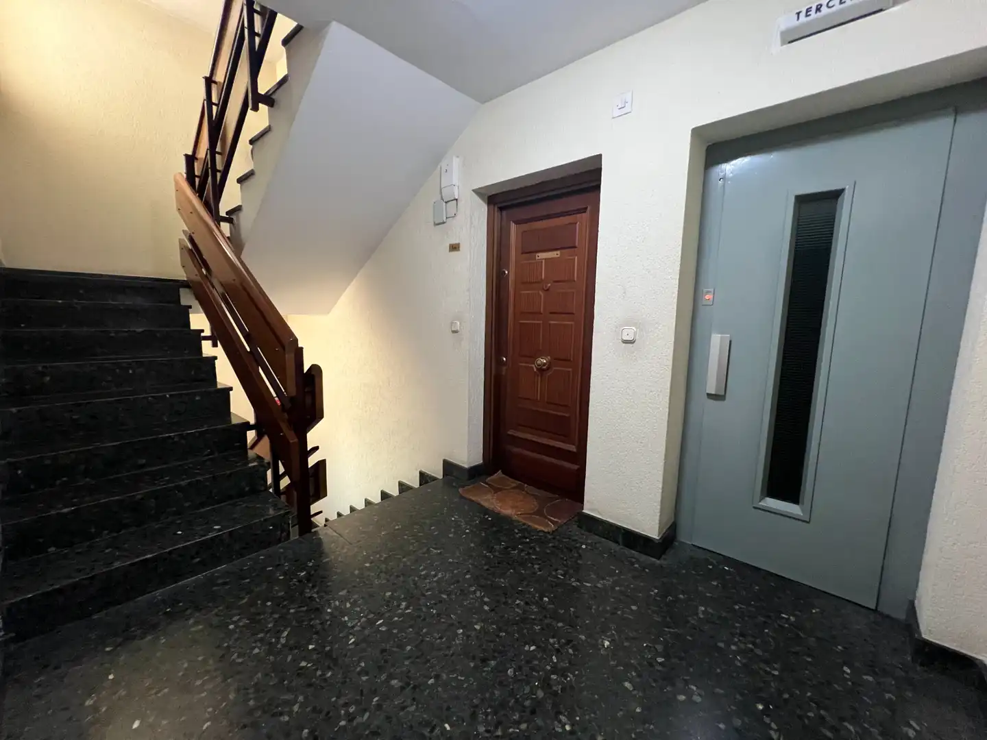 Wohnung zum Verkauf in Jaca mit Abstellraum und Balkon