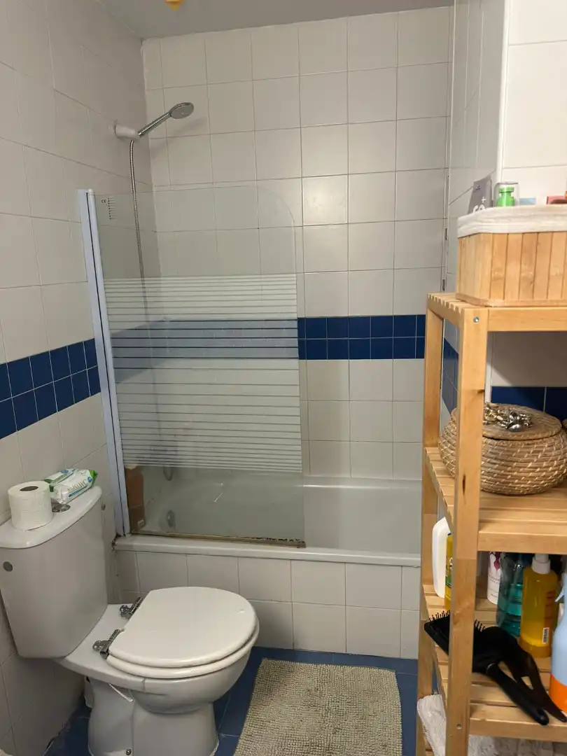 Baño de Piso en venta en Sevilla con Aire acondicionado, Jardín privado y Terraza