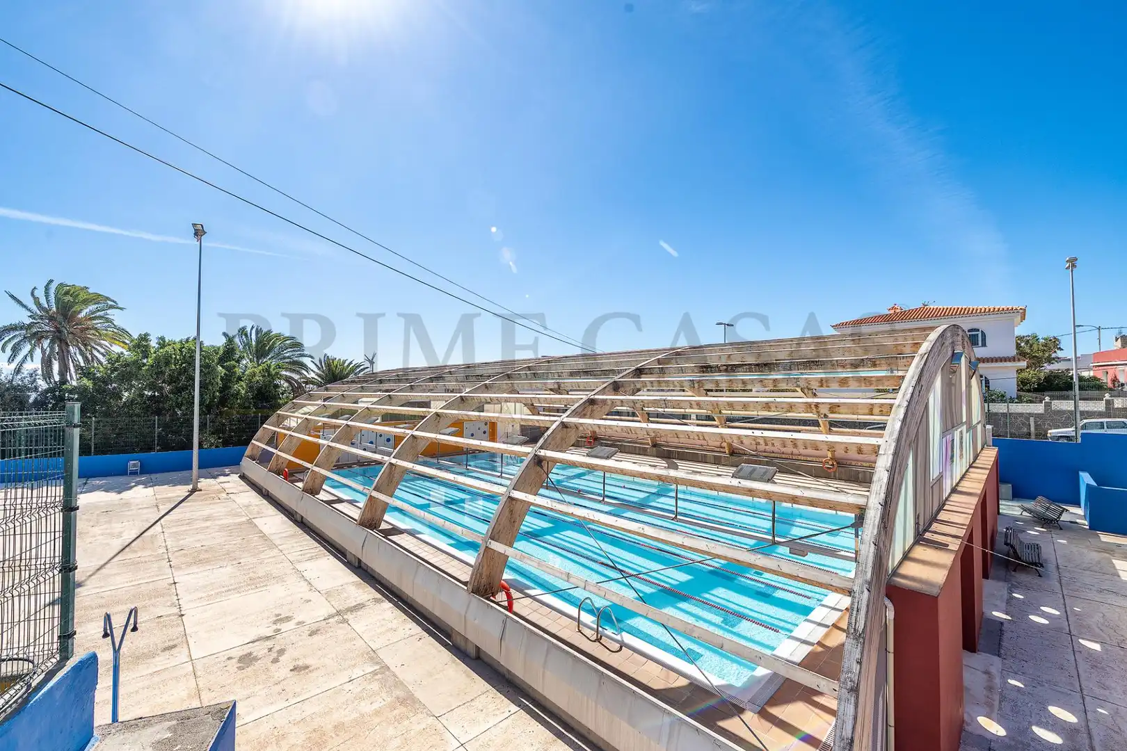 Piscina de Casa adosada en venda en Santa Lucía de Tirajana amb Aire condicionat, Terrassa i Moblat