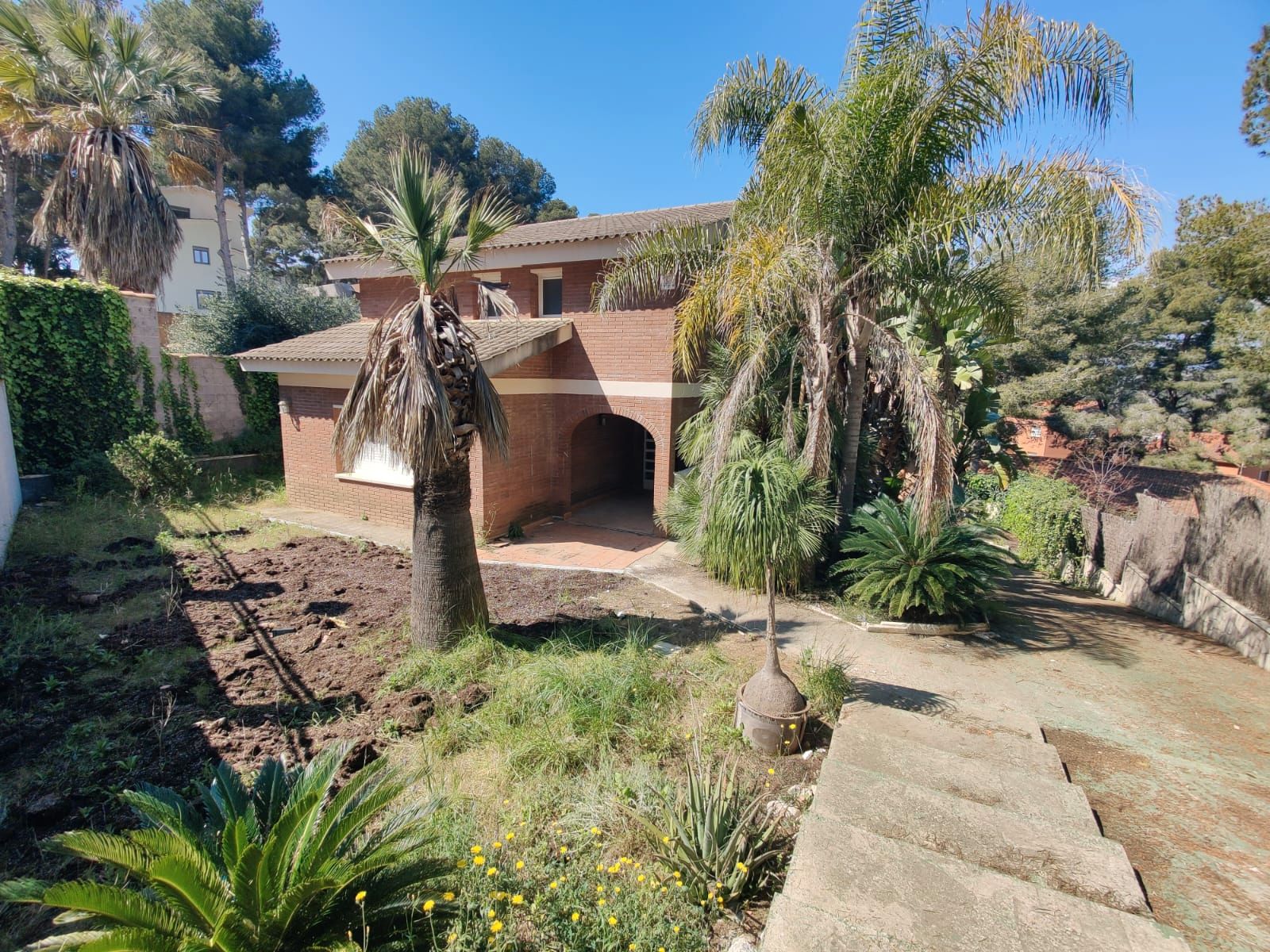 Vista exterior de Casa o xalet en venda en  Tarragona Capital amb Jardí privat, Parquet i Terrassa