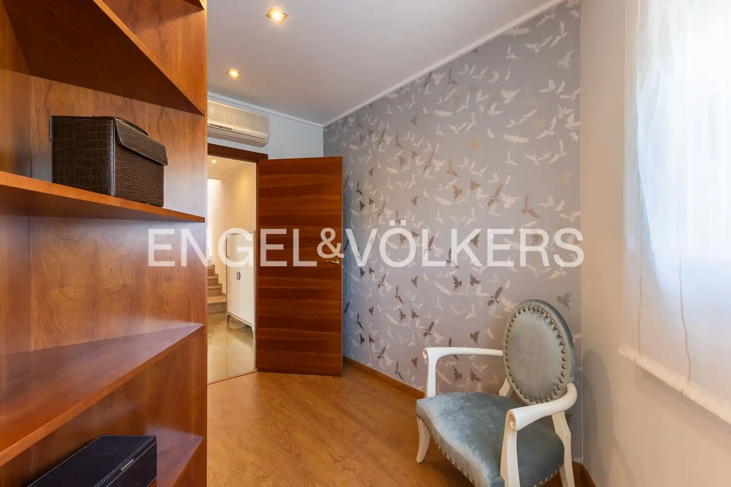 Houses for sale in Villanueva de Castellón  with Air Conditioner, Heating and Terrace