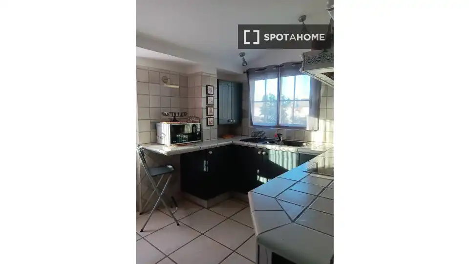 Cocina de Piso de alquiler en Sagunto / Sagunt con Aire acondicionado, Calefacción y Amueblado