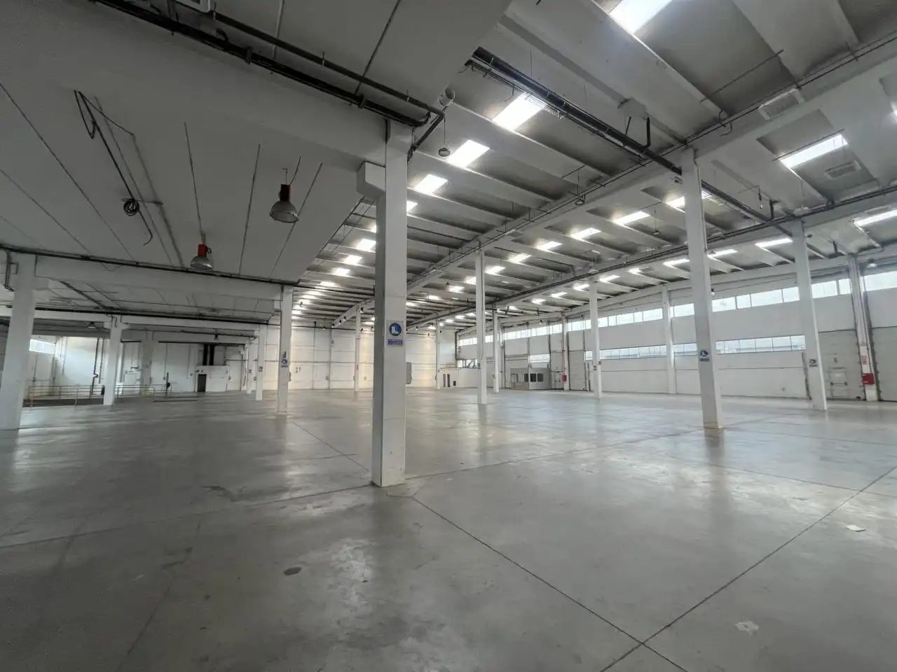 Fabrikhallen zur Miete in Llinars del Vallès