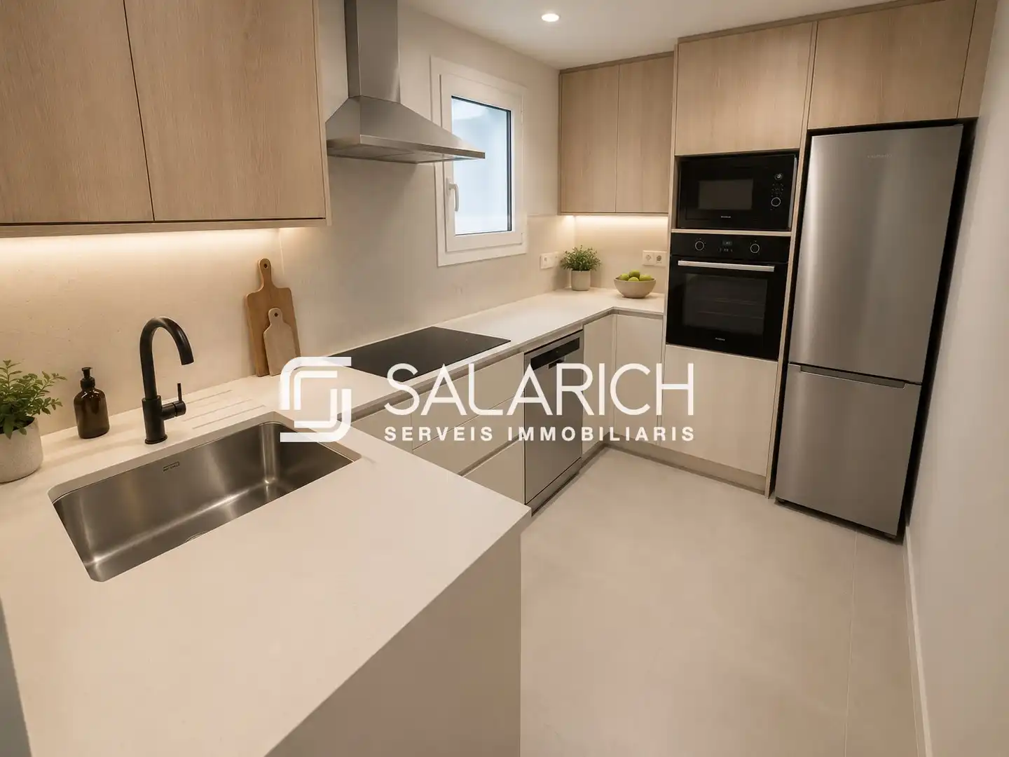 Kitchen of Flat for sale in Barcelona  with Heating