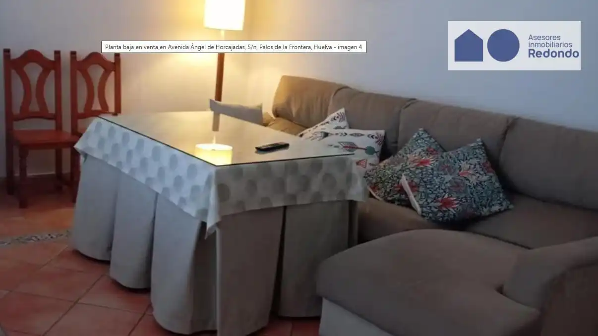 Vista exterior de Casa adosada en venta en Palos de la Frontera