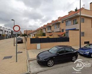 Vista exterior de Casa o xalet en venda en Getafe