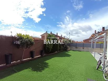 Exterior view of House or chalet for sale in Castejón (Navarra)  with Air Conditioner, Heating and Private garden
