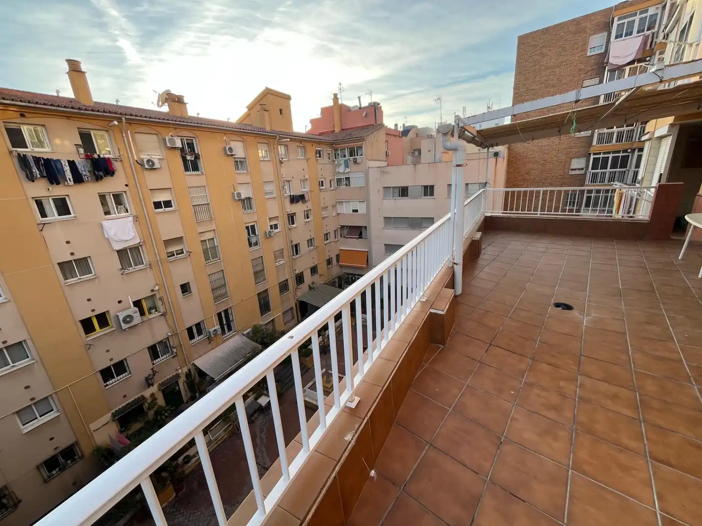 Vista exterior de Pis en venda en Málaga amb Aire condicionat, Terrassa i Traster