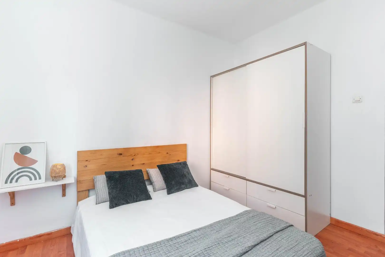 Bedroom of Flat for sale in Avilés  with Heating and Storage room