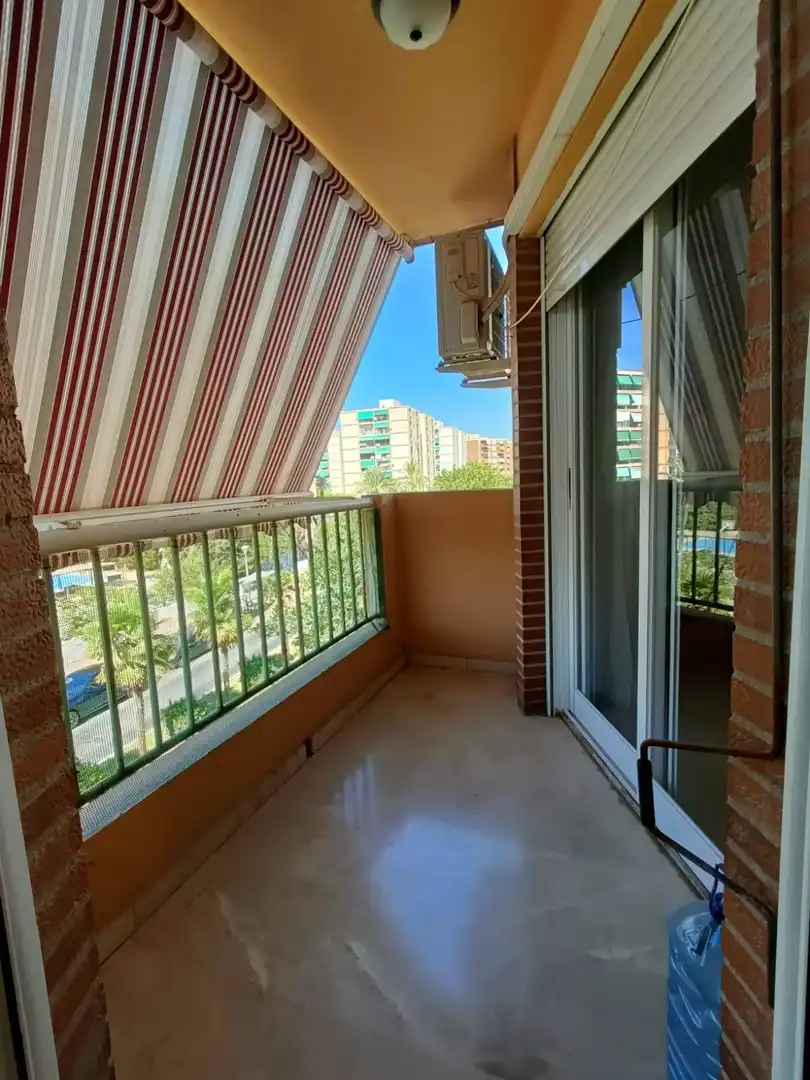 Piso de alquiler en Alicante / Alacant, Alicante