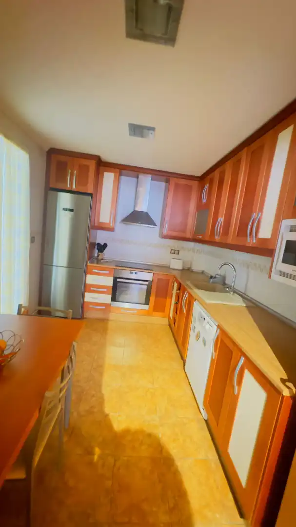 Küche von Wohnung zum Verkauf in Albacete mit Klimaanlage, Heizung und Privatgarten