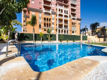 Apartament amb balcó en venda a Avenida roentgen