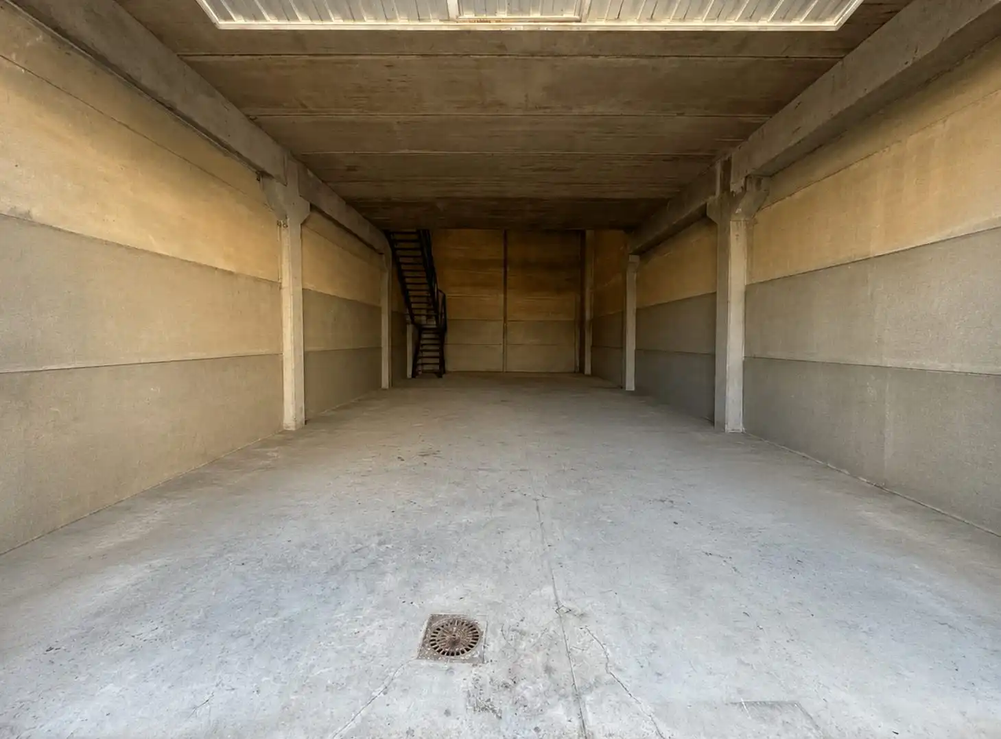 Nave industrial en venta en El Álamo