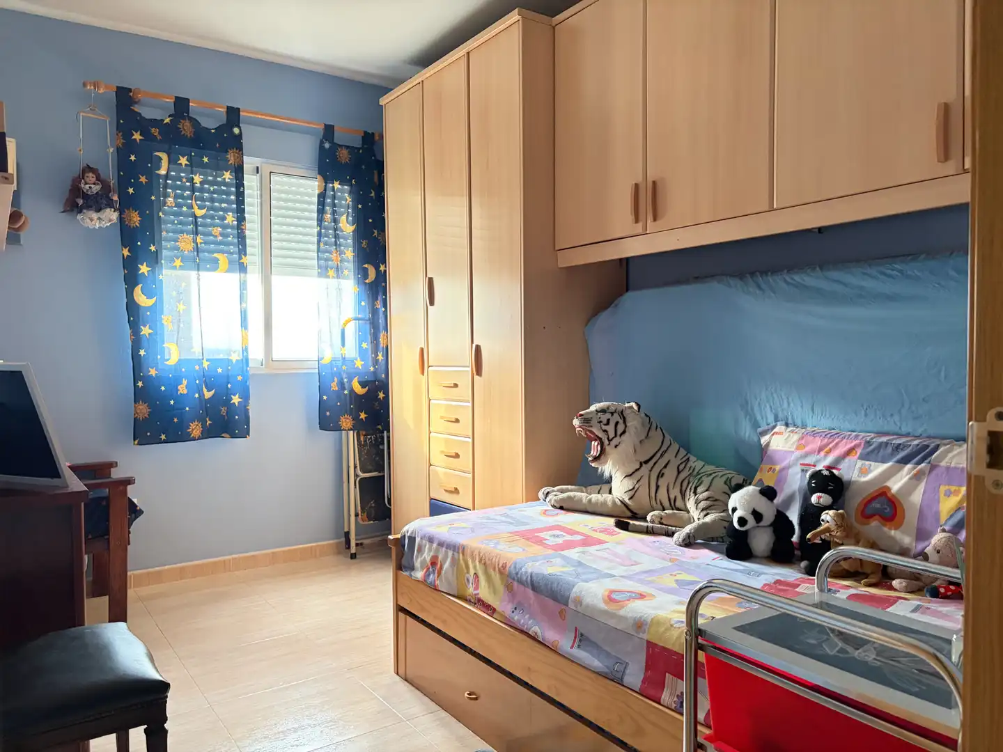 Habitación de Piso en venta en Plasencia con Lavadora y Balcón