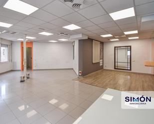 Office to rent in Manresa  with Air Conditioner and Heating