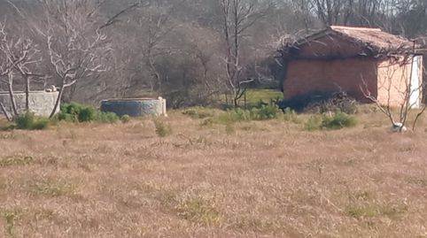 FINCA CON POZO Y CONSTRUCCION