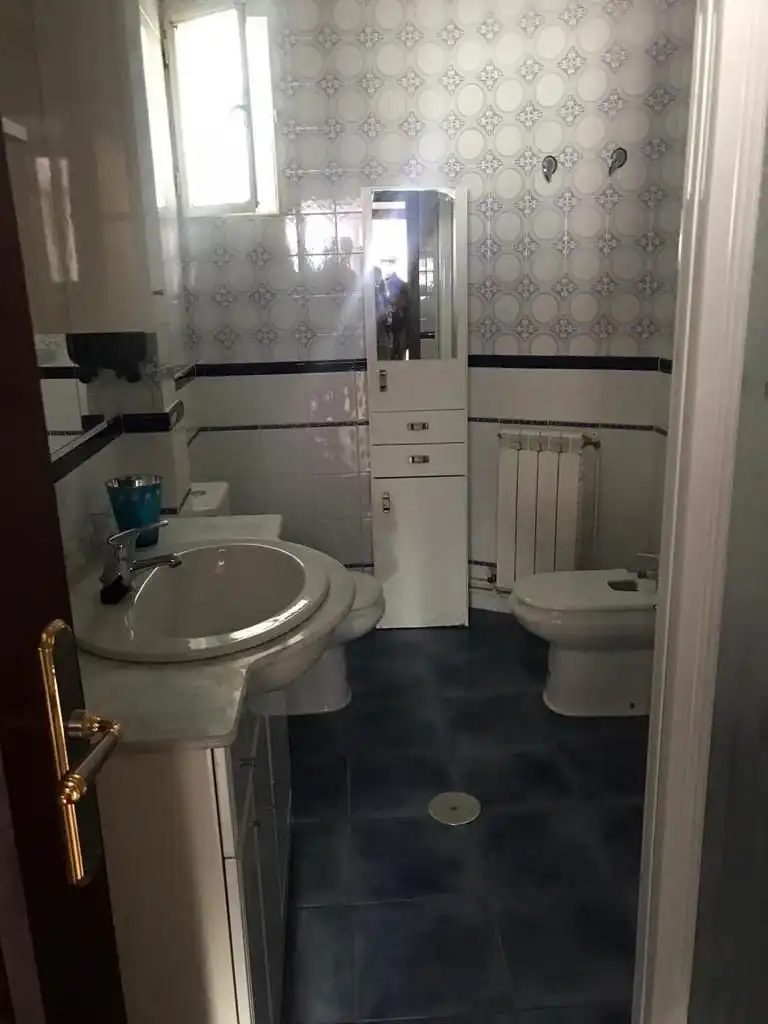 Bathroom of Flat for rent in Villarrobledo  with Air Conditioner, Heating and Terrace