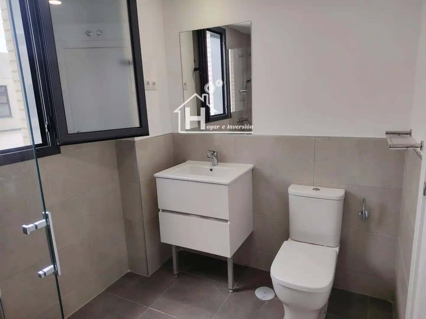 Baño de Ático de alquiler en Guadalajara con Aire acondicionado, Calefacción y Terraza