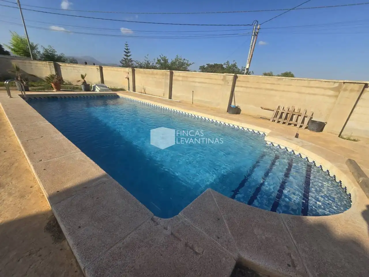 Piscina de Casa o xalet en venda en Alicante / Alacant amb Jardí privat, Terrassa i Piscina