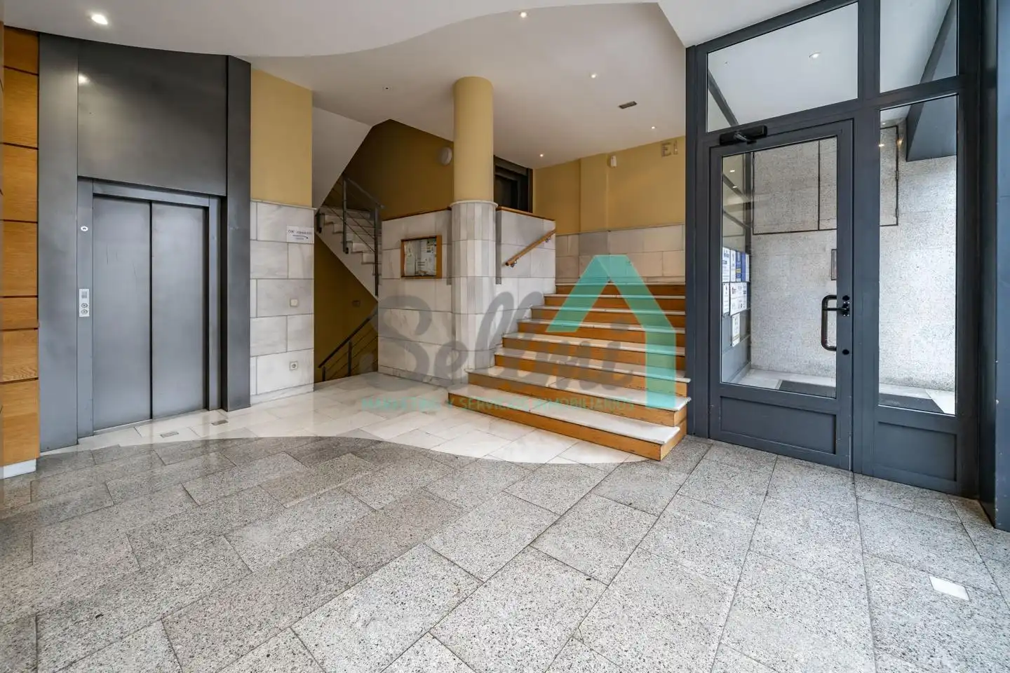 Flat with lift to rent in Calle Cardenal Cienfuegos, imagen 53