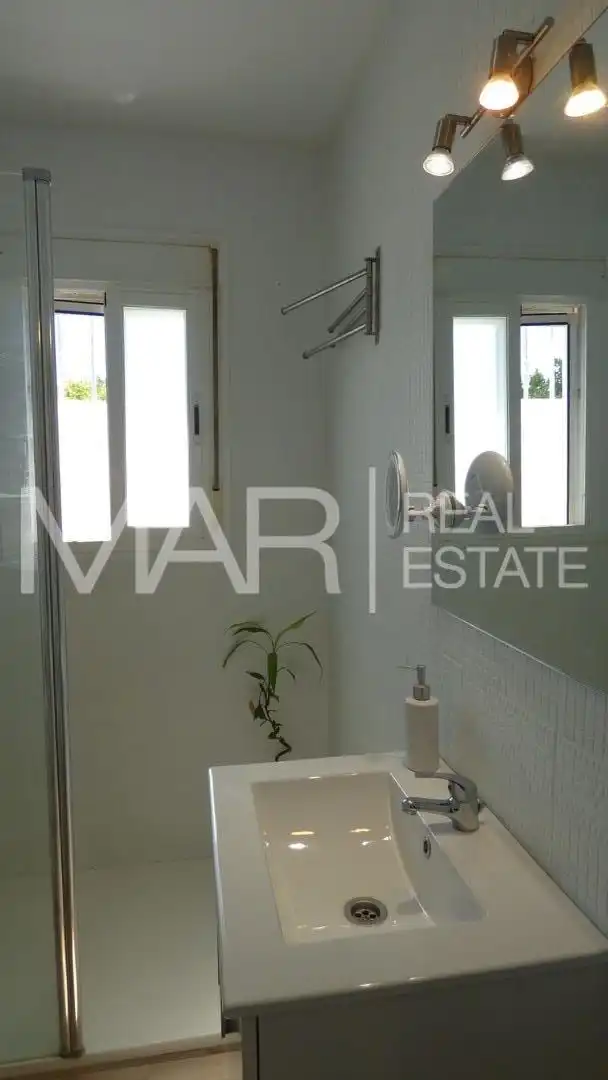 Bathroom of Houses for sale in Chiclana de la Frontera