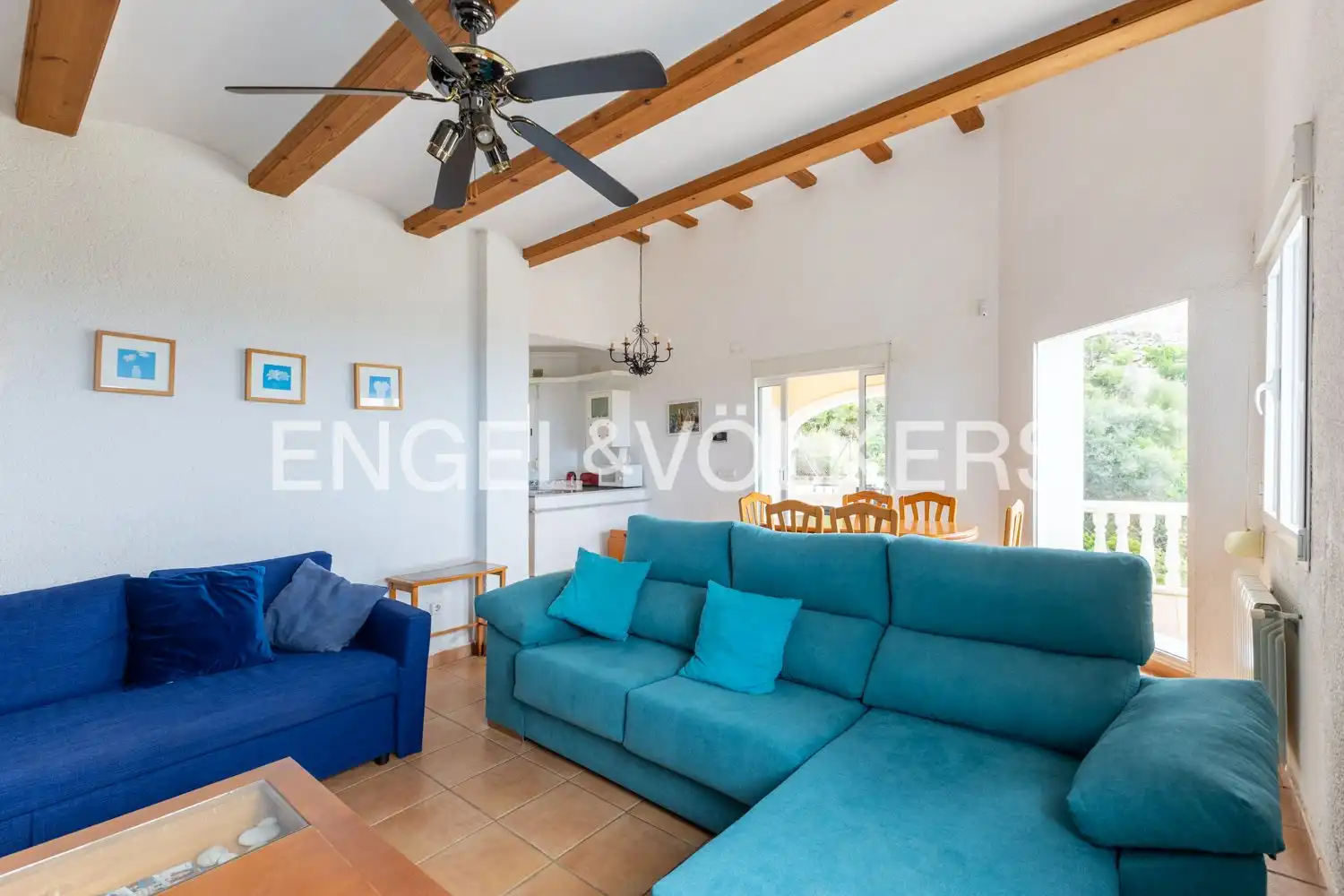 Sala d'estar de Casa o xalet en venda en Pedreguer amb Aire condicionat, Calefacció i Jardí privat